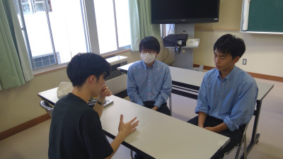 座談会